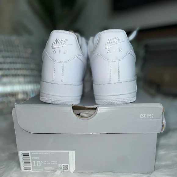 NIKE Air Force 1’s~ NIB - Picture 2 of 14